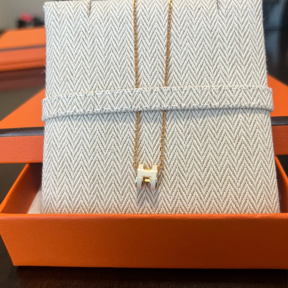 Hermes Pop H 16” Rose Gold Necklace Mini